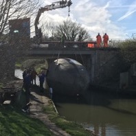 Exbury Egg, balast tank filling, Grand Union Canal, Milton Keynes, March 2017